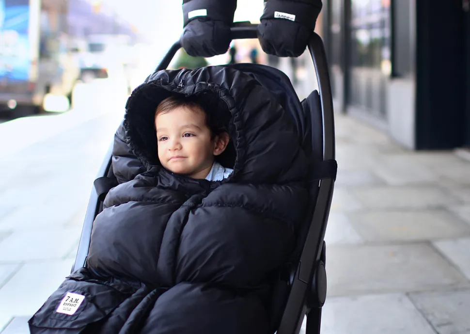 7 A.M. Enfant Blanket 212 Evolution Plush Footmuff - Black Plush