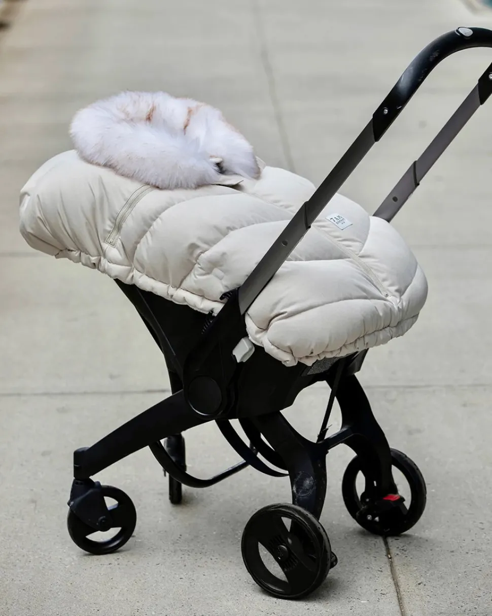 7 A.M. Enfant Car Seat Cocoon Tundra - Heather Beige / White Faux Fur