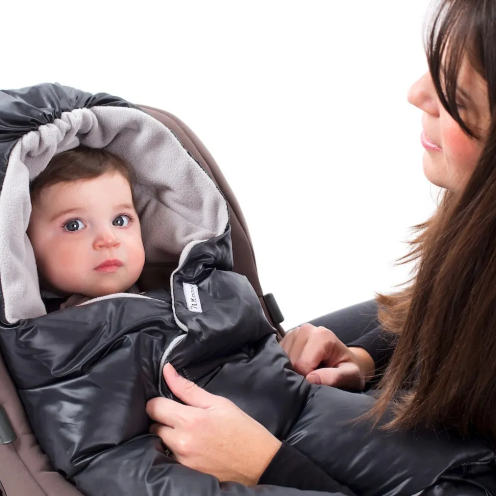 7 A.M. Enfant Nido Quilted Wrap, Small - Black