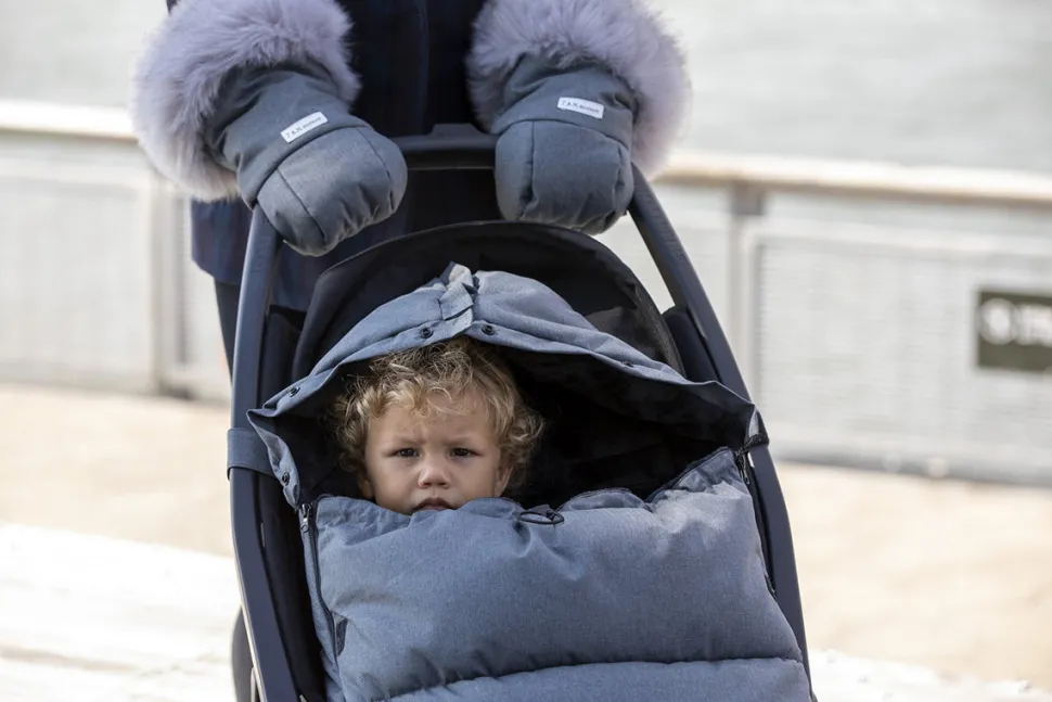 7 A.M. Enfant Plushpod Footmuff - Tundra - Heather Grey Dark - Arctic Faux Fur (0-18m)