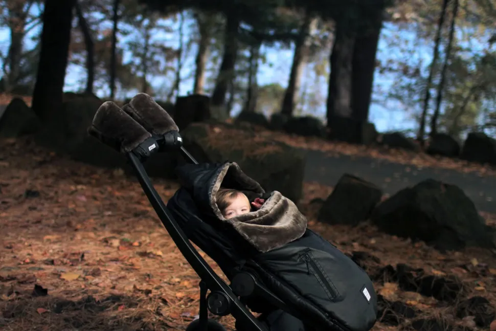 7 A.M. Enfant POD Footmuff, Small/Medium (0-18M) - Waxed Forest