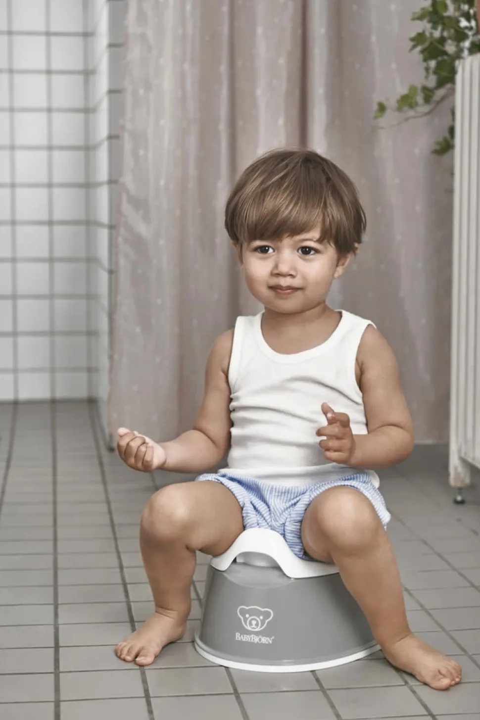 BabyBjorn Smart Potty - Grey/White