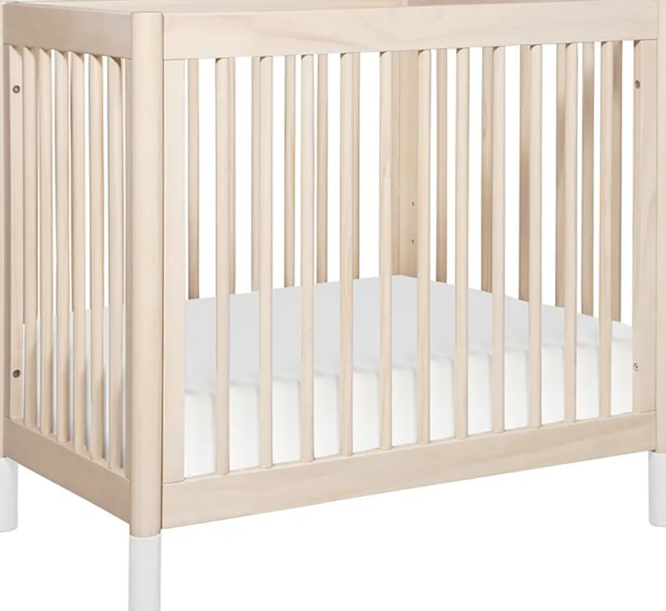 BabyLetto Gelato 2-in-1 Mini Crib - Washed Natural/White