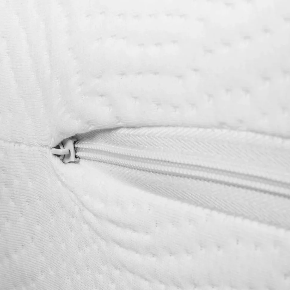 Bundle of Dreams Organic Cotton Zippered Mattress Cover - 6" Crib
