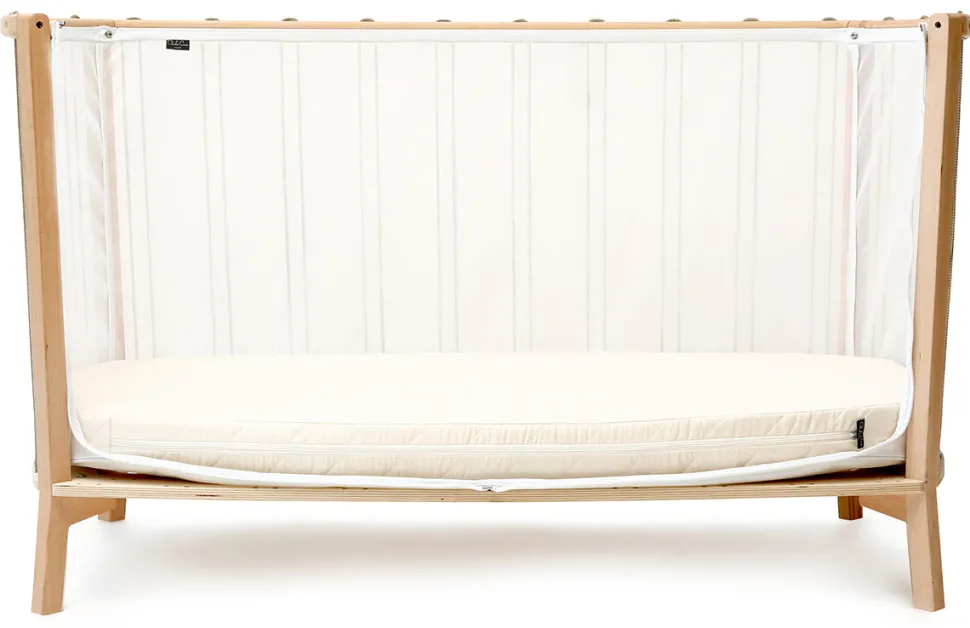 Charlie Crane KIMI Baby Bed with Foam Mattress - Hazelnut