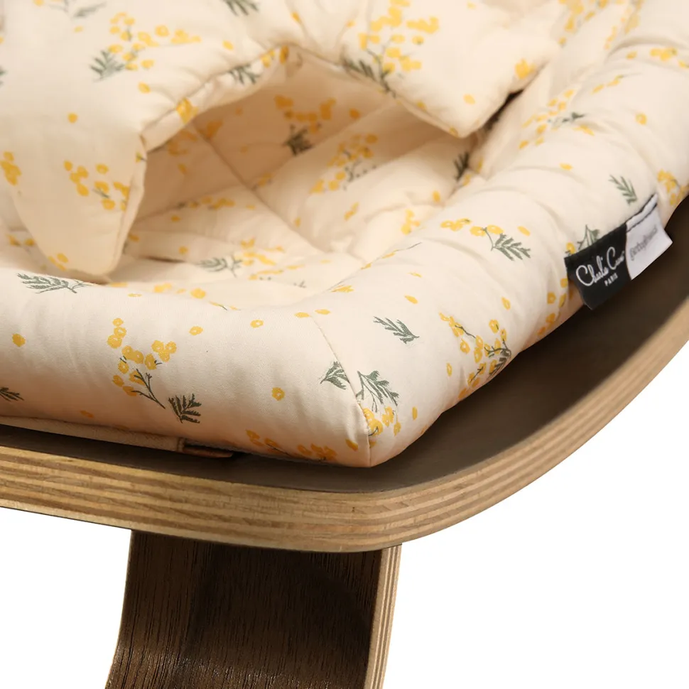 Charlie Crane LEVO Baby Rocker - Walnut / Garbo & Friends Mimosa