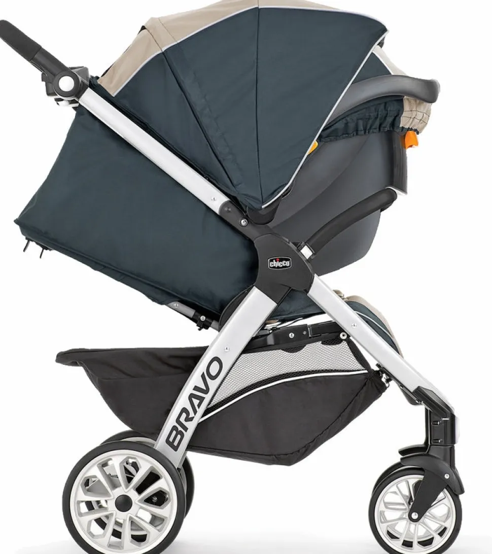 Chicco Bravo Trio Travel System - Poetic
