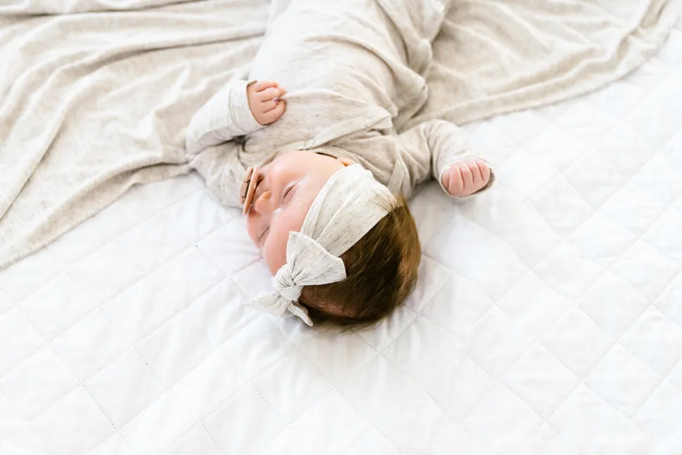 Copper Pearl Newborn Knotted Gown - Oat