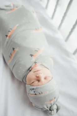 Copper Pearl Newborn Top Knot Hat - Swift