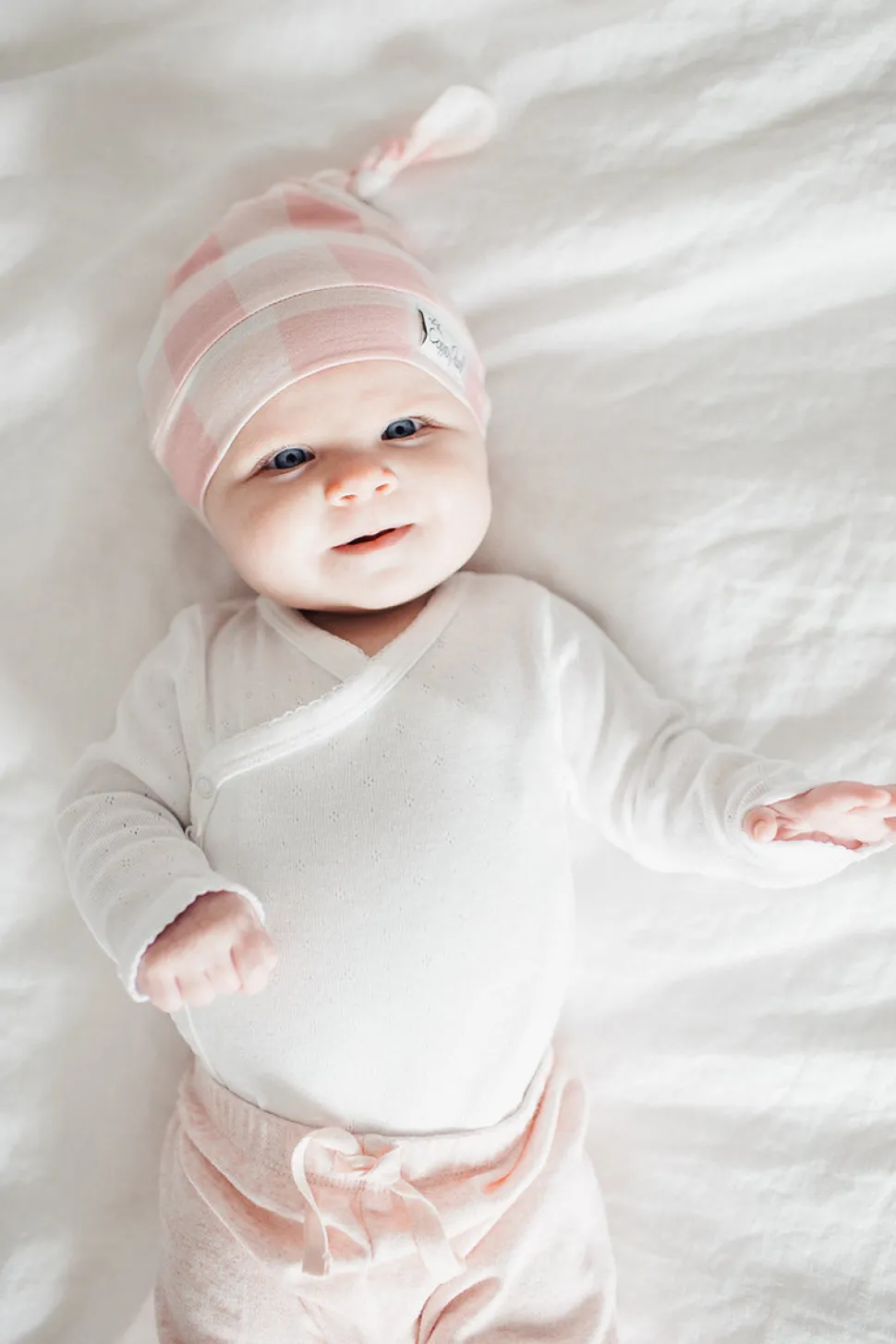 Copper Pearl Newborn Top Knot Hat - London