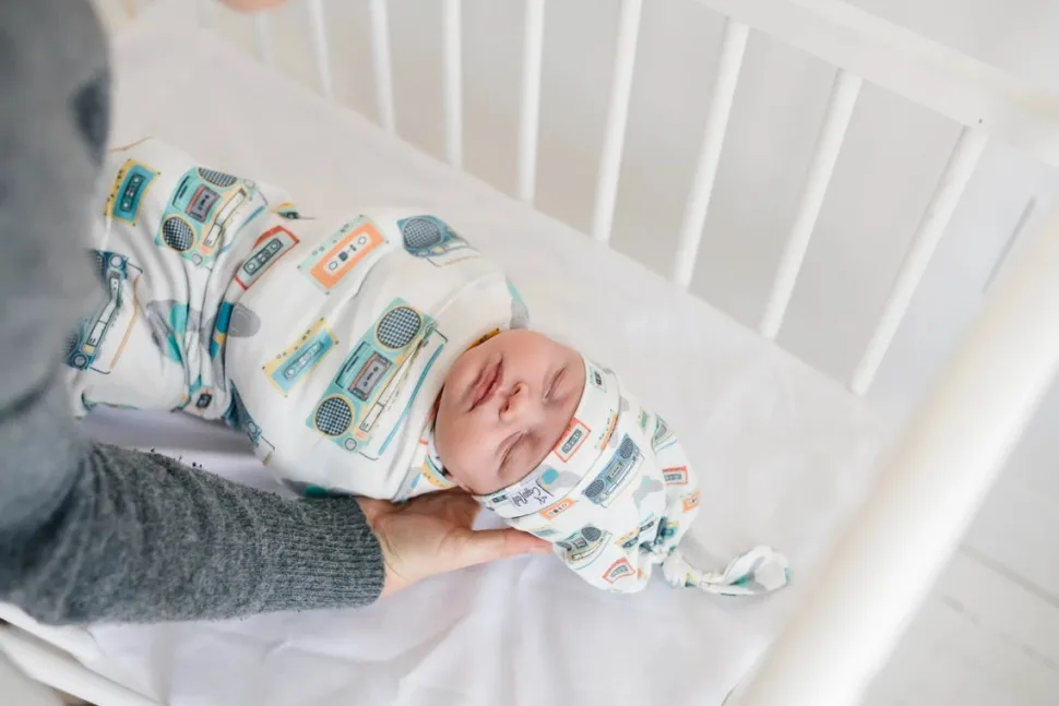 Copper Pearl Newborn Top Knot Hat - Bruno