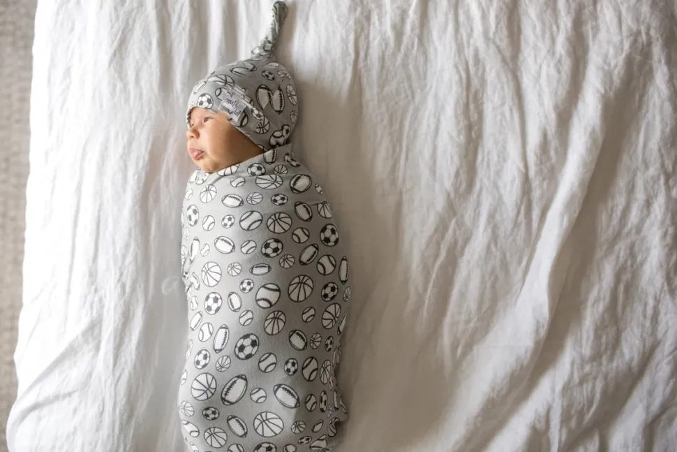 Copper Pearl Newborn Top Knot Hat - Champ