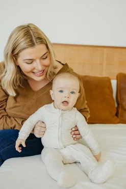 Copper Pearl Zip-up Footie - Oat (3-6M)