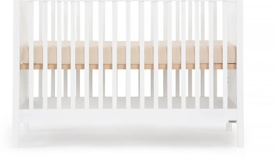 dadada Lala 3-in-1 Convertible Crib - White