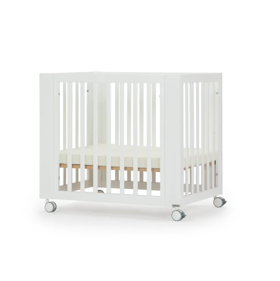 dadada Spirit 8-in-1 Convertible Crib - White / Natural