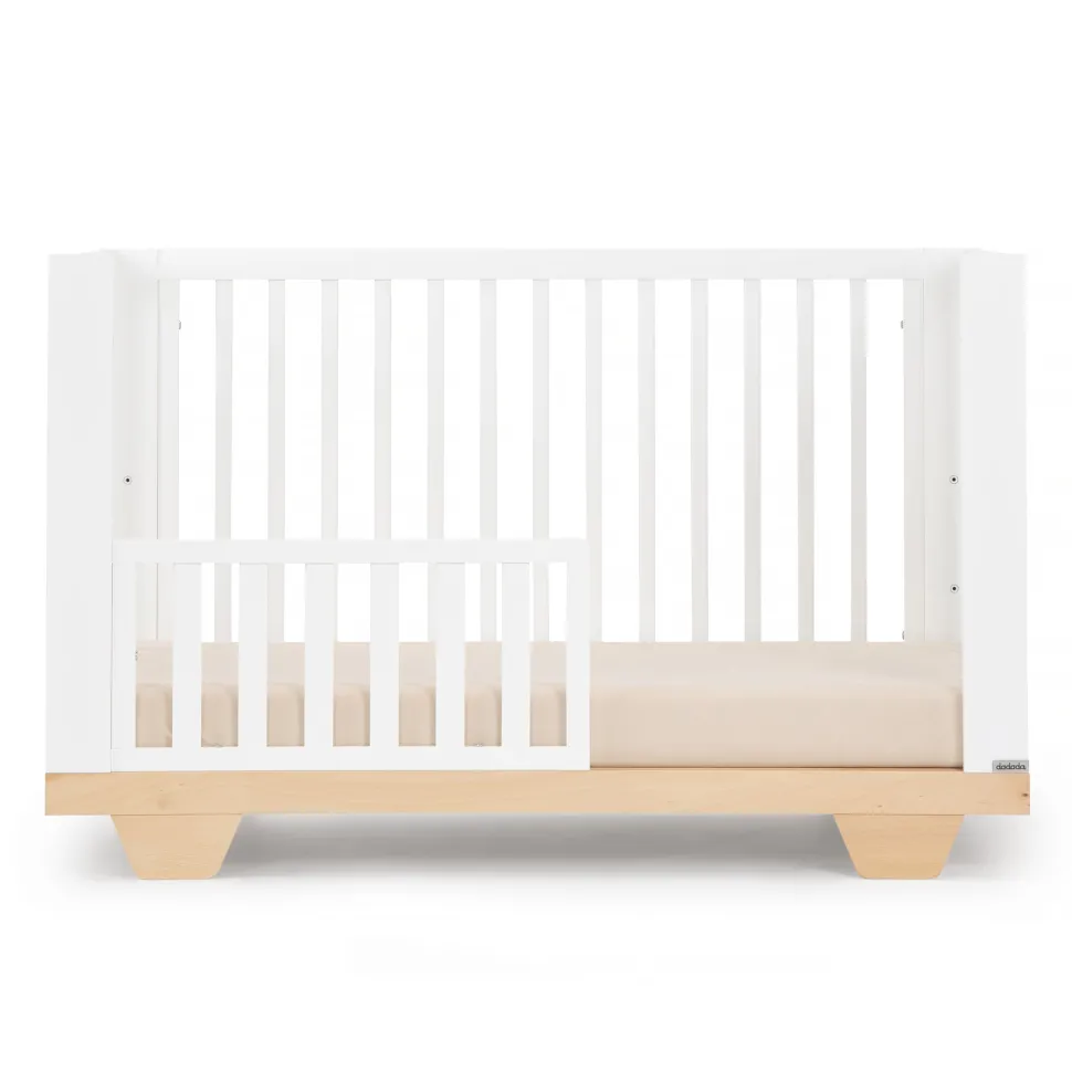 dadada Spirit 8-in-1 Convertible Crib - White / Natural