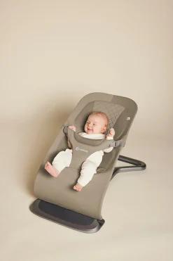 Ergobaby 3-in-1 Evolve Bouncer - Soft Olive