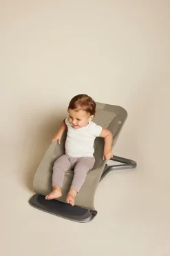 Ergobaby 3-in-1 Evolve Bouncer - Soft Olive