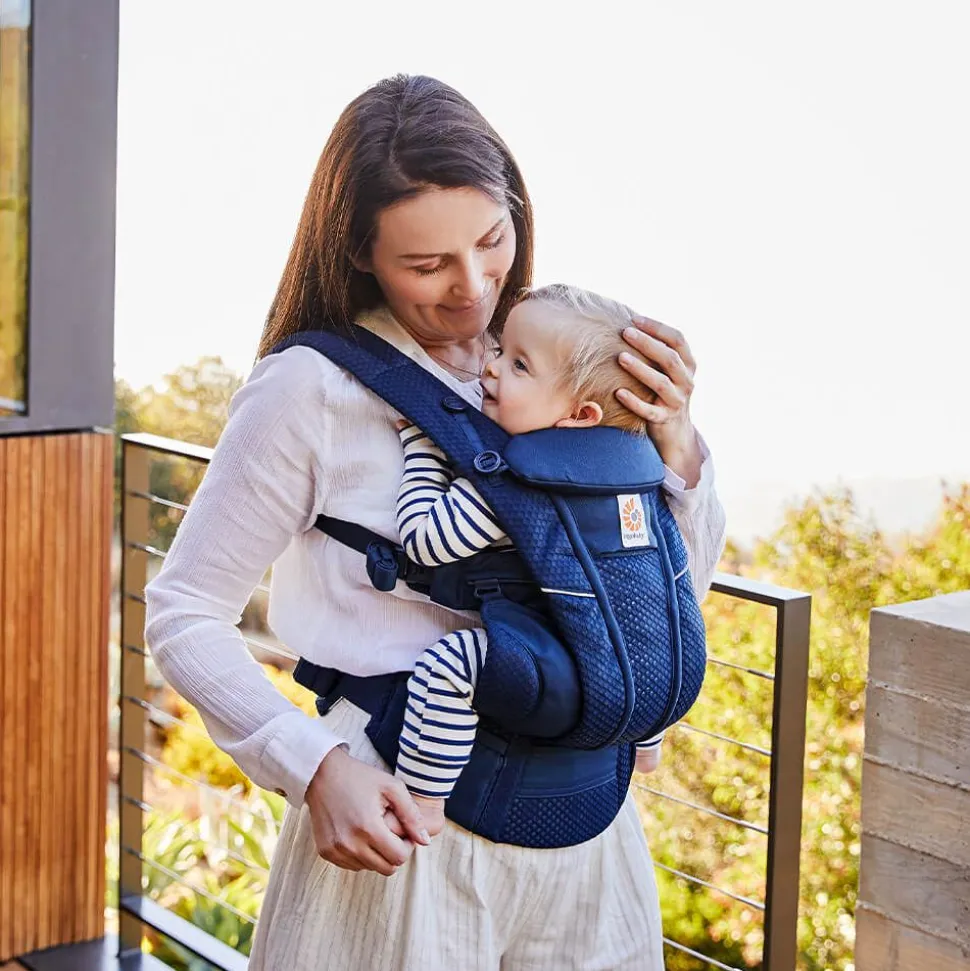 Ergobaby Omni Breeze Baby Carrier - Midnight Blue