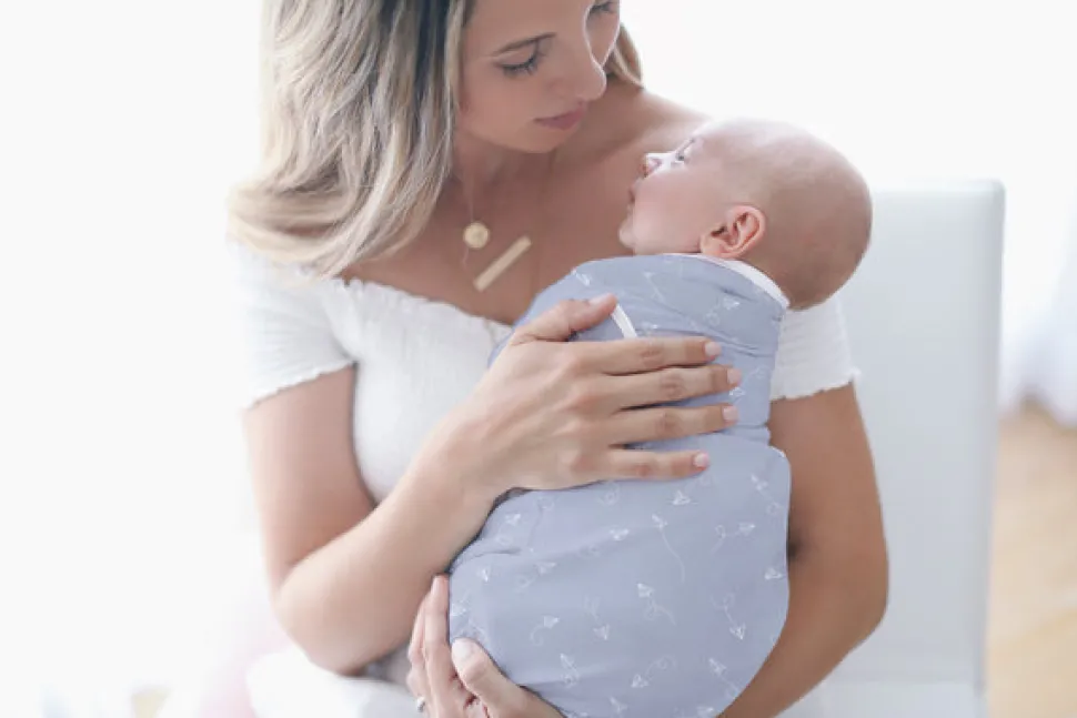Ergobaby Original Swaddler - Paper Planes