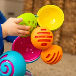 Fat Brain Toys OombeeBall