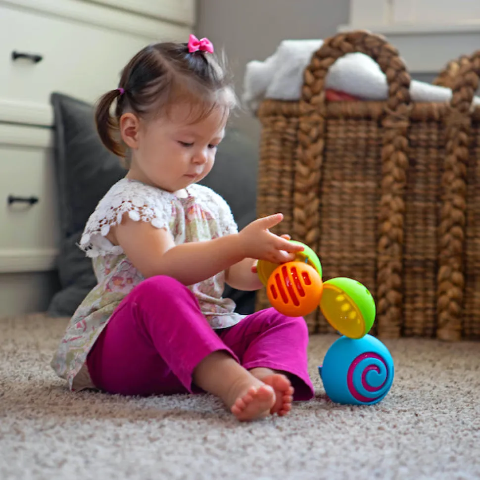Fat Brain Toys OombeeBall