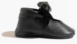 Freshly Picked Knotted Bow Moccasins, Size 2 - Ebony