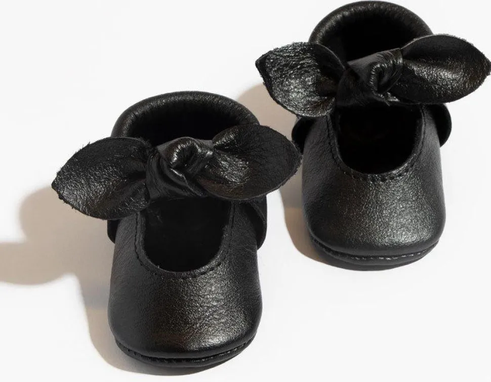 Freshly Picked Knotted Bow Moccasins, Size 3 - Ebony