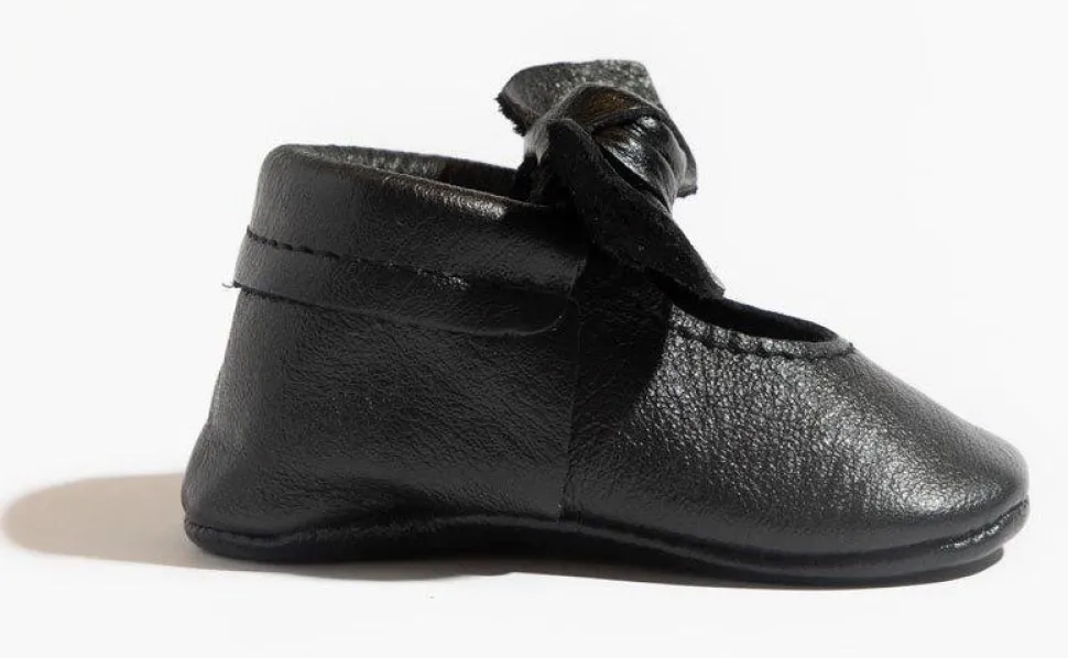 Freshly Picked Knotted Bow Moccasins, Size 3 - Ebony
