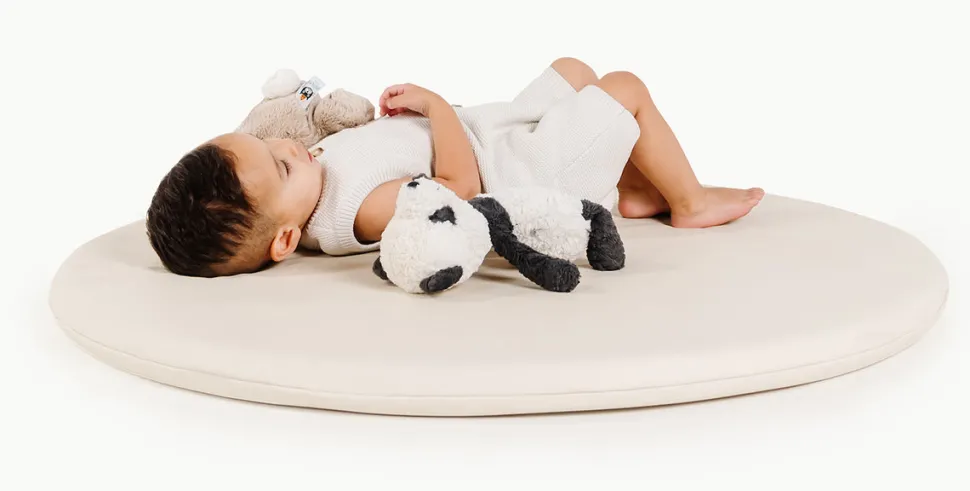 Gathre Padded Play Mat, Mini - Ivory Circle