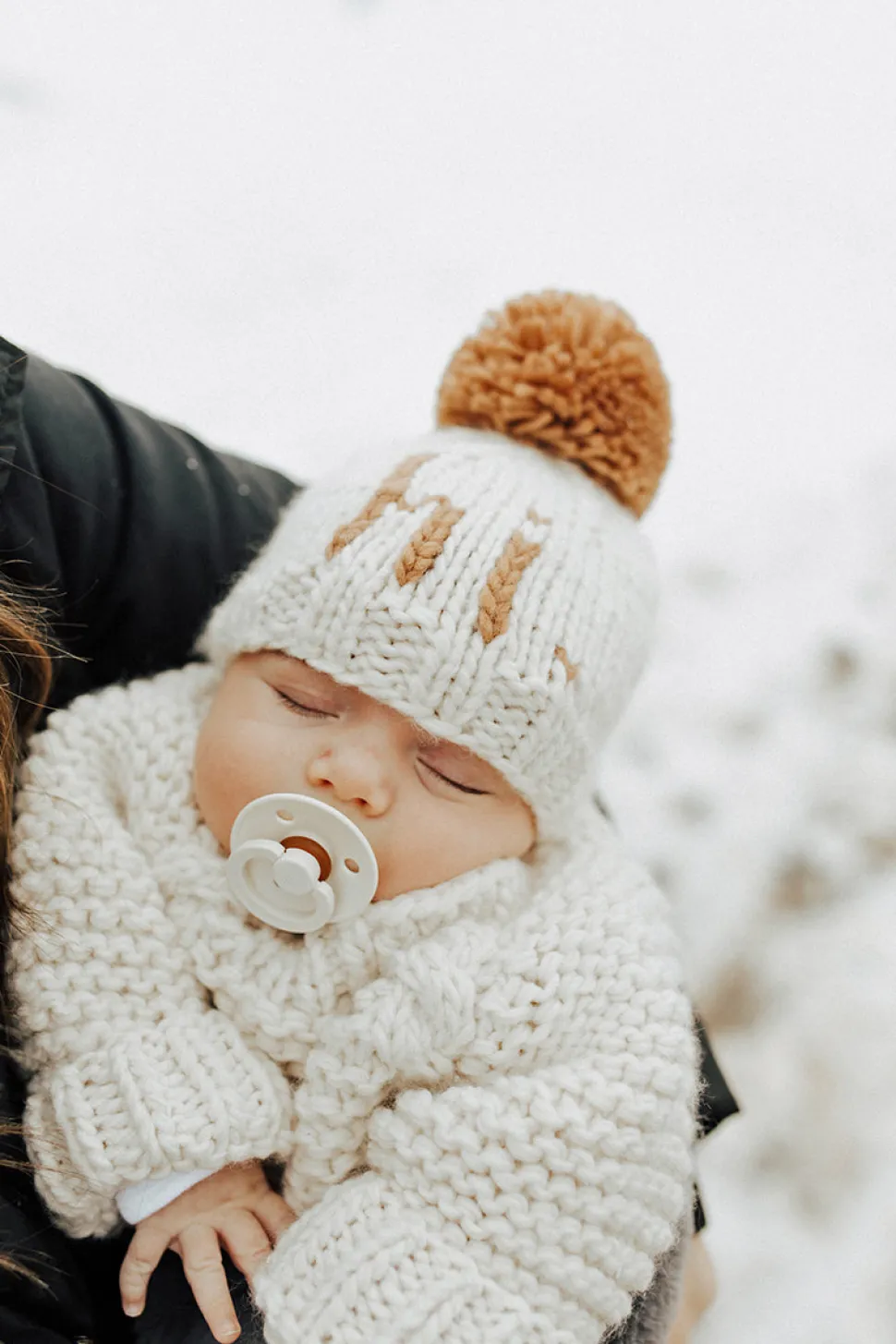 Huggalugs hi. Hand Knit Beanie Hat - Pecan, Medium (6-24 months)