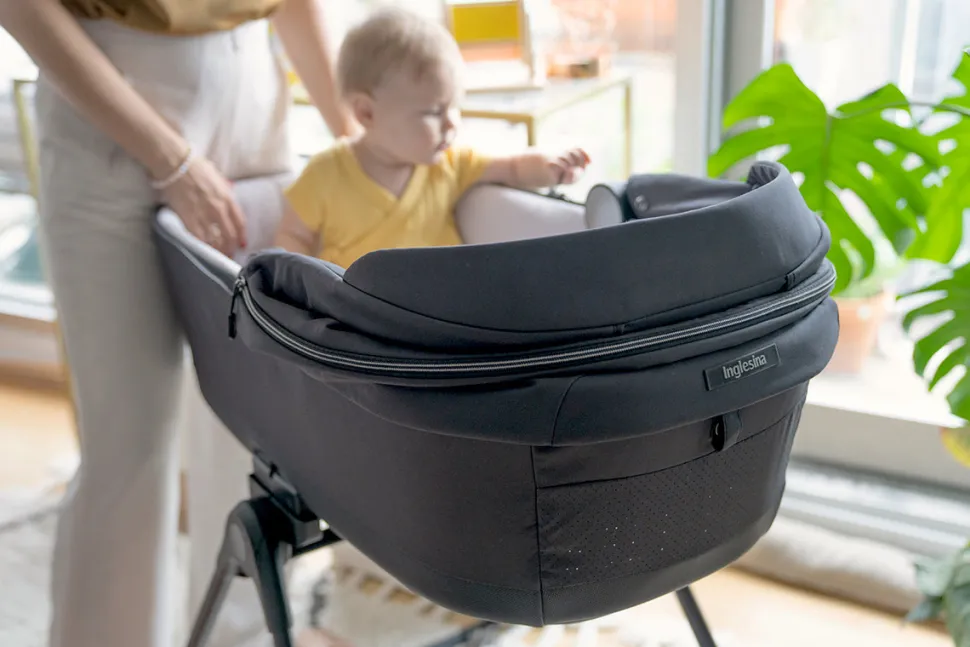 Inglesina Electa Bassinet + Stand - Chelsea Gray