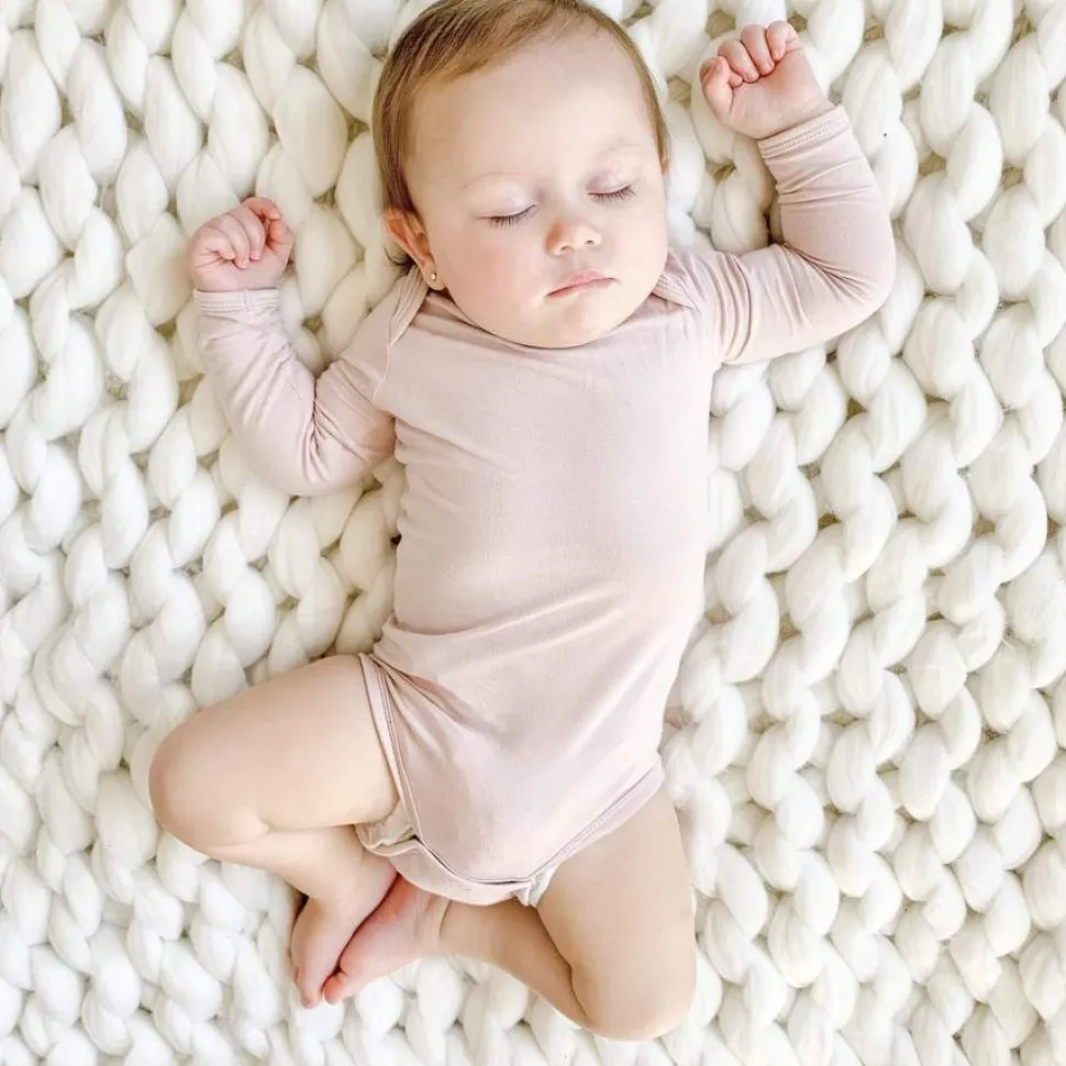 Kyte Baby Long Sleeve Bodysuit - Blush (Newborn)