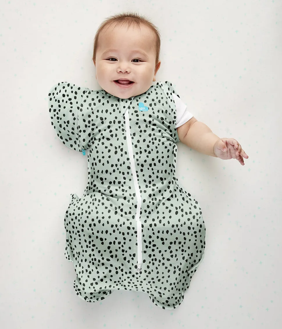 Love To Dream Swaddle UP Designer Collection Transition Bag Original 1.0 TOG, Medium - Animal Olive