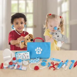 Melissa & Doug Examine & Treat Pet Vet Play Set