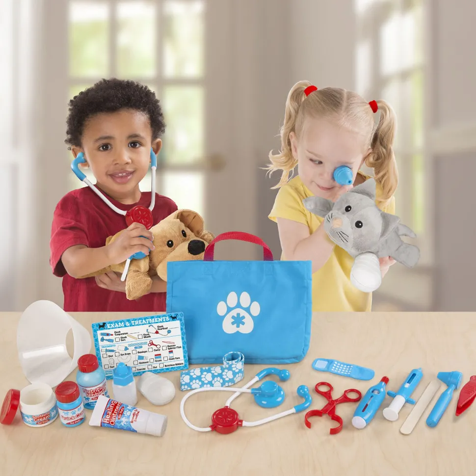 Melissa & Doug Examine & Treat Pet Vet Play Set