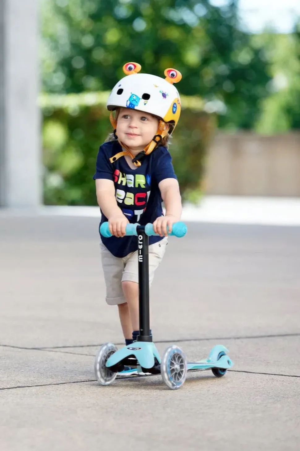 Micro Kickboard Micro Mini2Grow LED Scooter - Pink