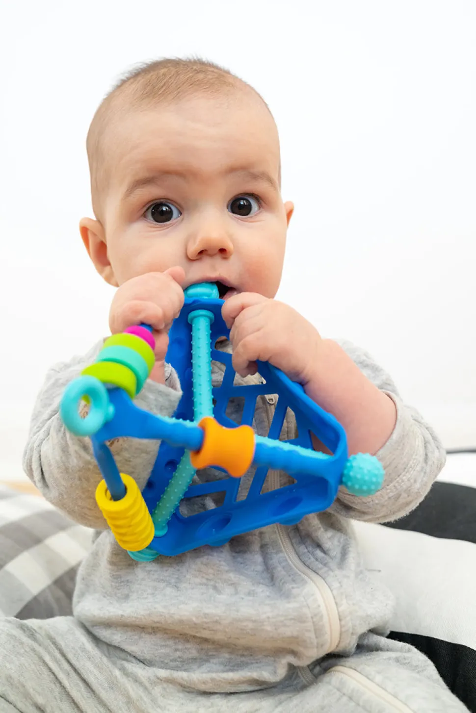 Mobi Wigloo Activity Toy