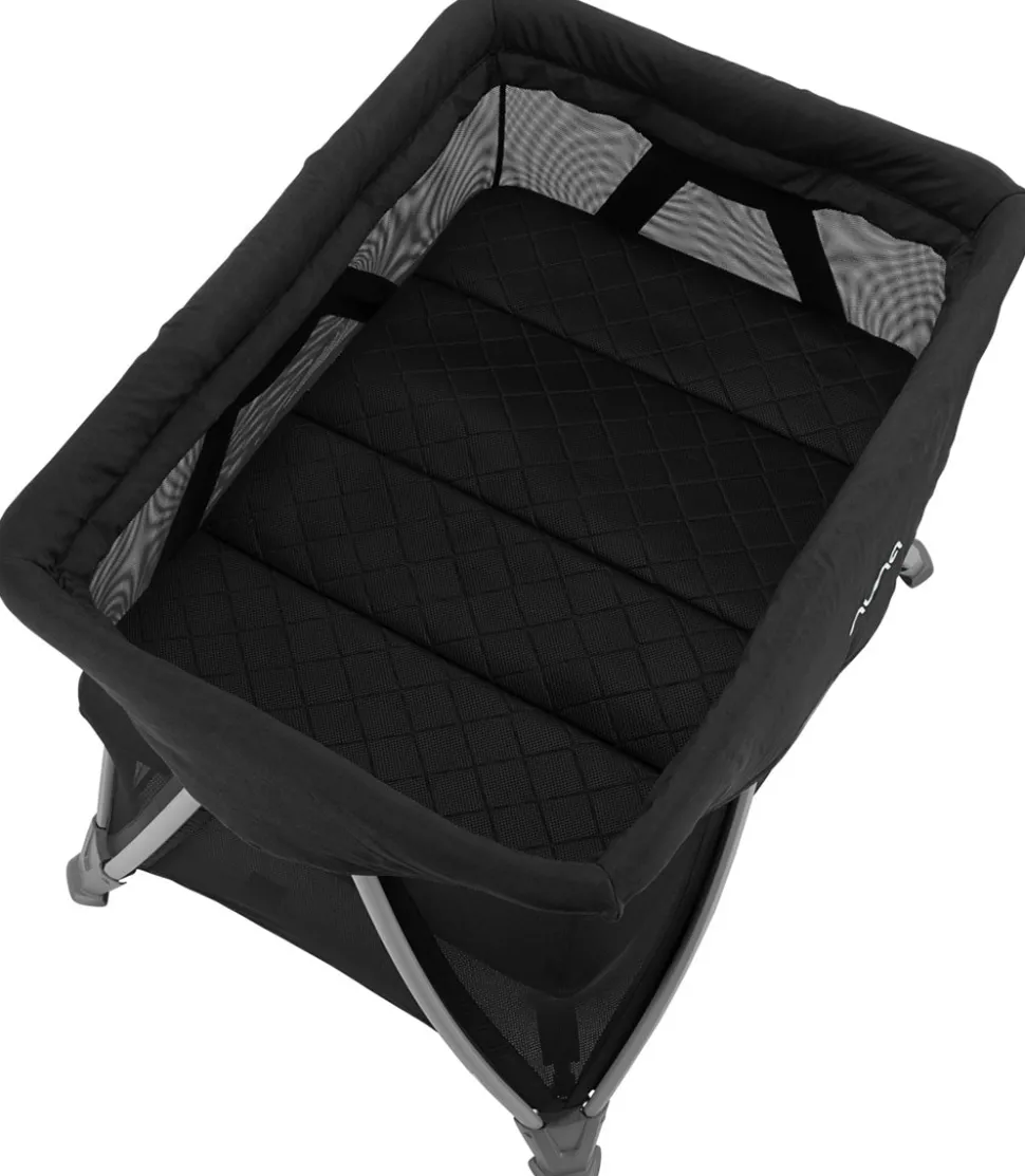Nuna SENA Aire Playard with Zip-Off Bassinet - Caviar