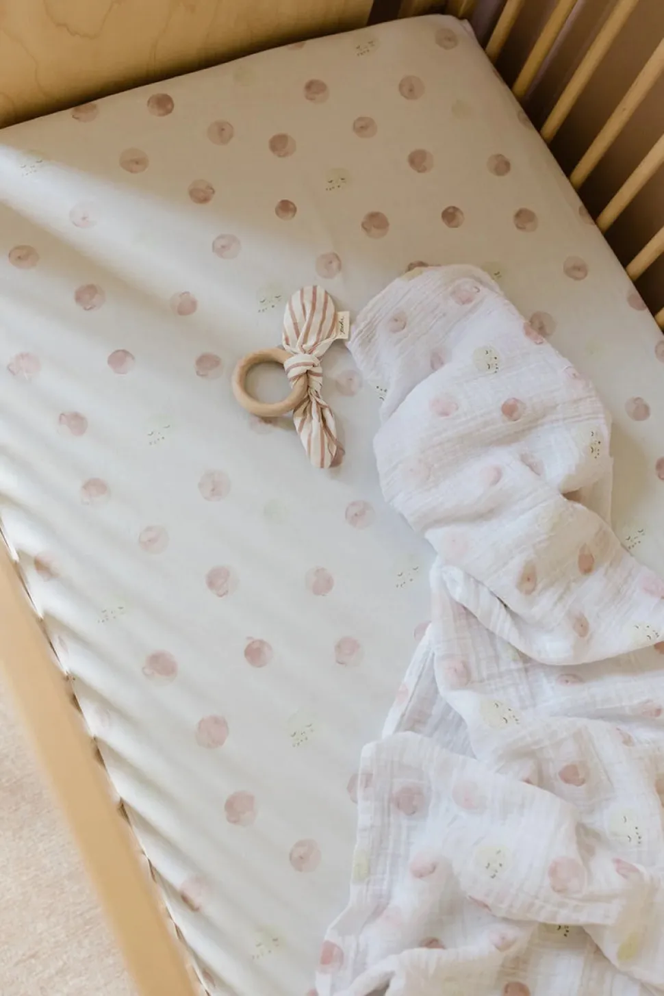 Petit Pehr Organic Crib Sheet - Luna Dawn (Pink)