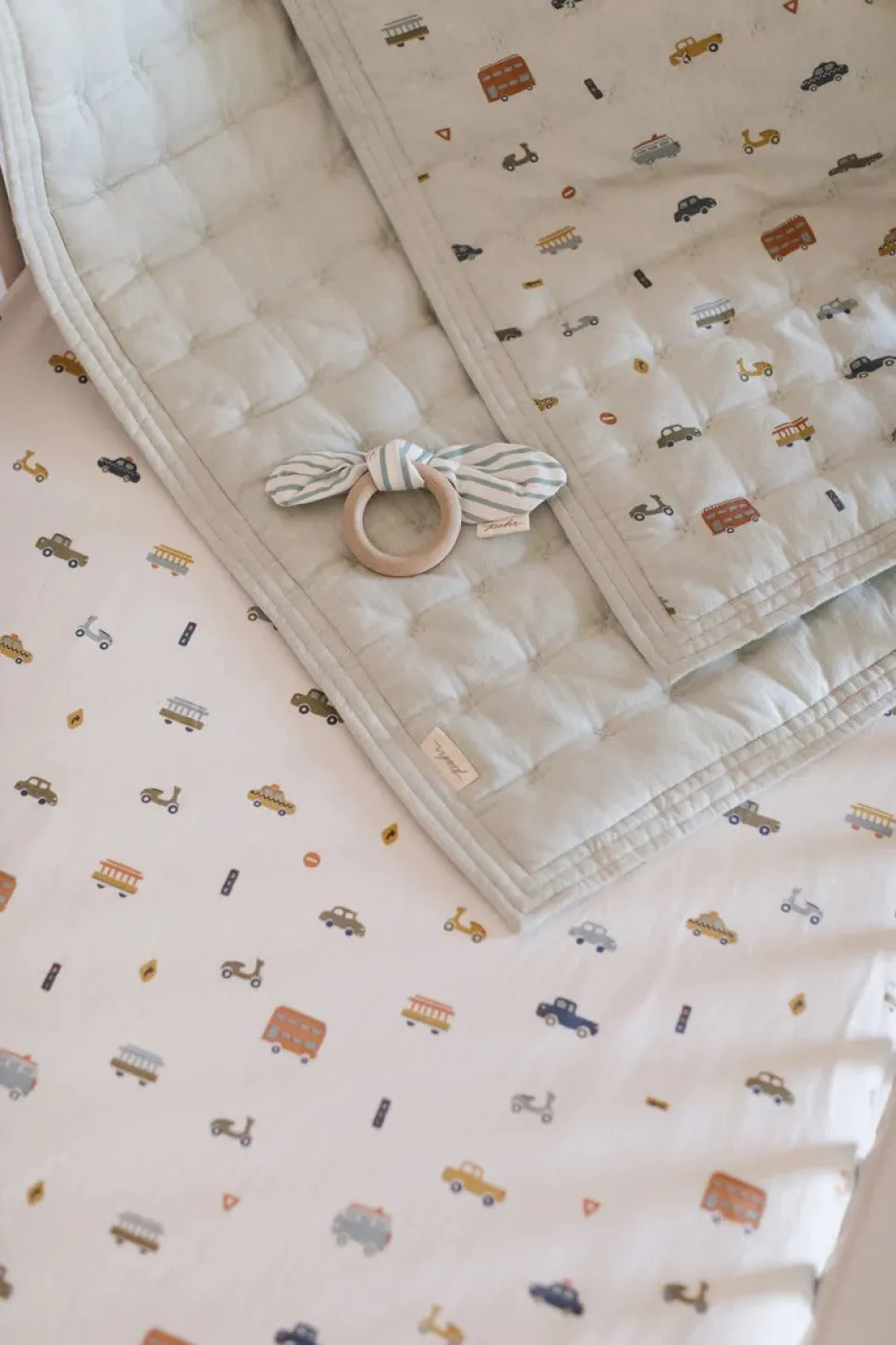 Petit Pehr Quilted Chambray Blanket - Rush Hour