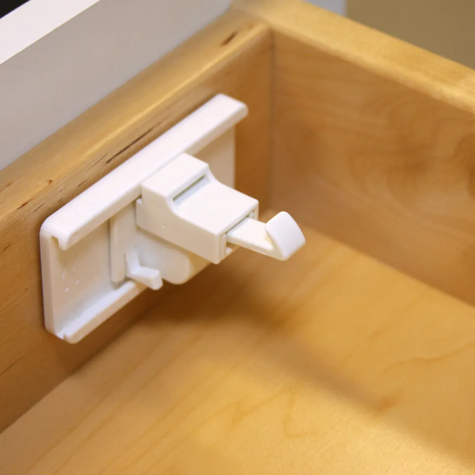 Qdos Adhesive Magnet Lock, 4 Pack - White