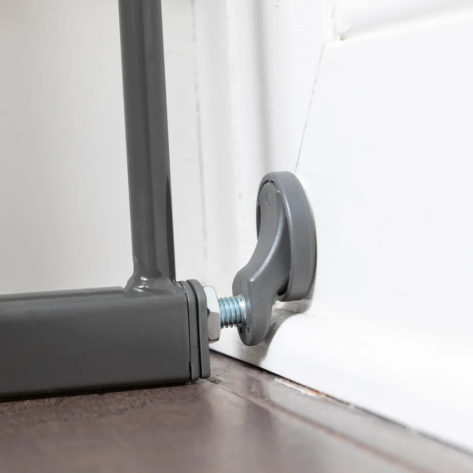 Qdos Auto-Close SafeGate with Extensions - Slate