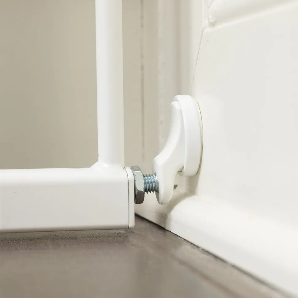 Qdos Auto-Close SafeGate with Extensions - White