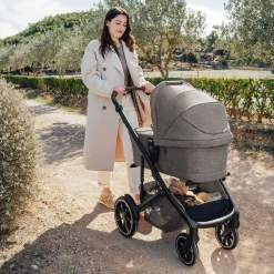 Romer Sera Bassinet - Truffle