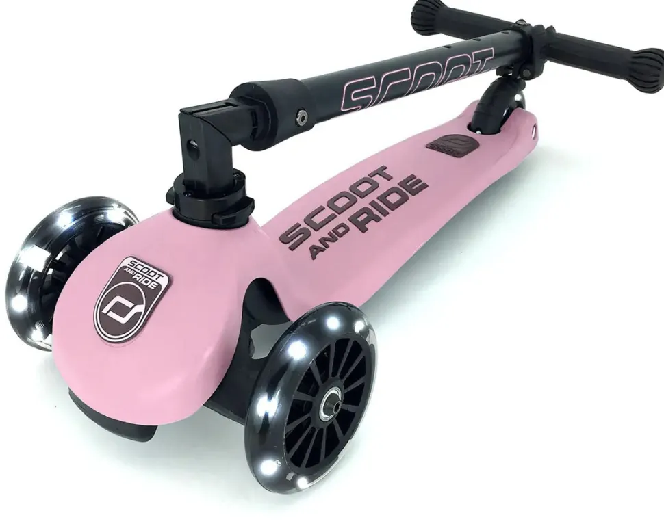 Scoot & Ride HighwayKick3 LED Scooter - Rose
