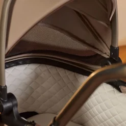 Silver Cross Reef First Bed Folding Bassinet 2025 - Frappe