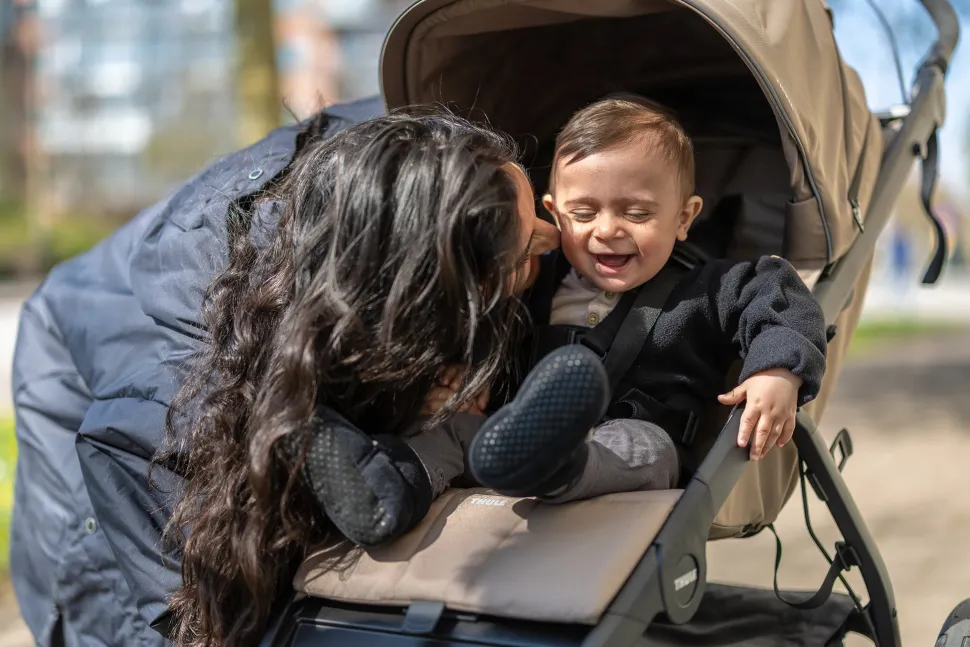 Thule Urban Glide 3 Single Jogging Stroller + Cup Holder - Tinted Taupe (Brixy Exclusive)