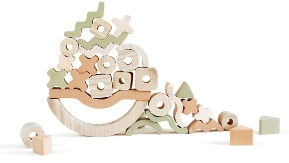 Ukidz BABAI Wooden Board Game - Creative Balancer