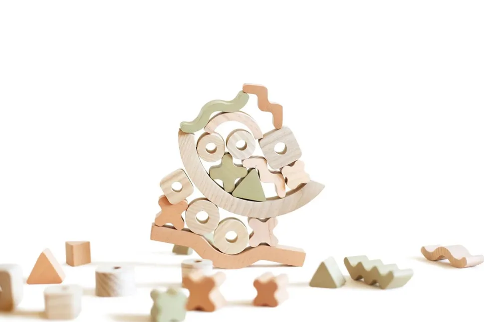 Ukidz BABAI Wooden Board Game - Creative Balancer